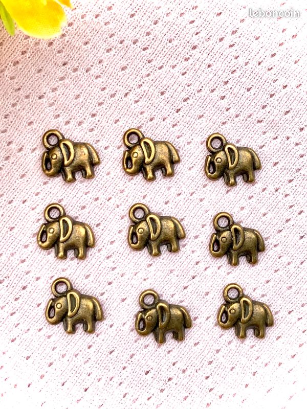 Lot 9 petits pendentifs éléphant métal bronze antique mignon création fabrication bijoux collier bracelet boucles d'oreilles (image 1)