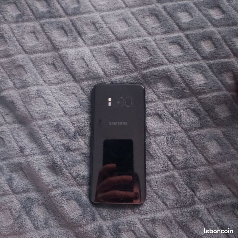 Samsung s8 (image 2)