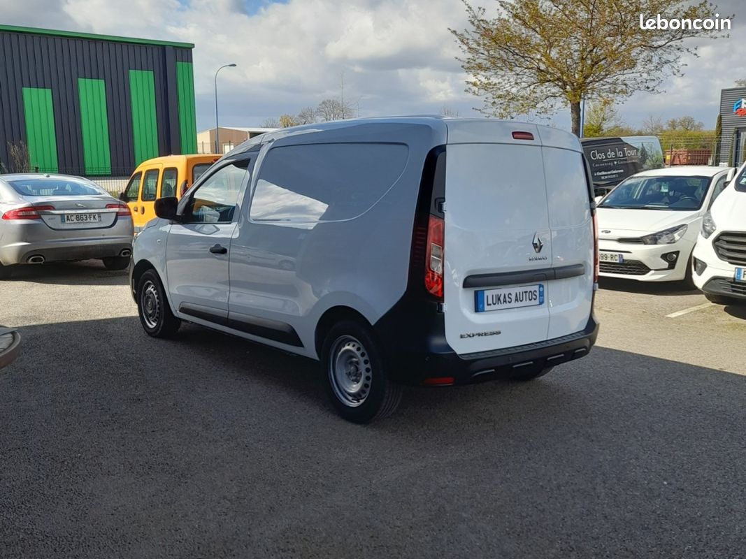 Renault express van blue dci 95 confort prix 10000 ht (image 4)