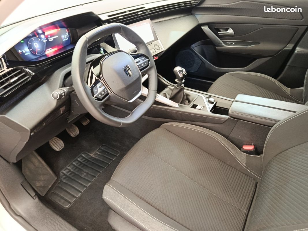 Peugeot 308 (3) PureTech 130 ACTIVE PACK (image 23)