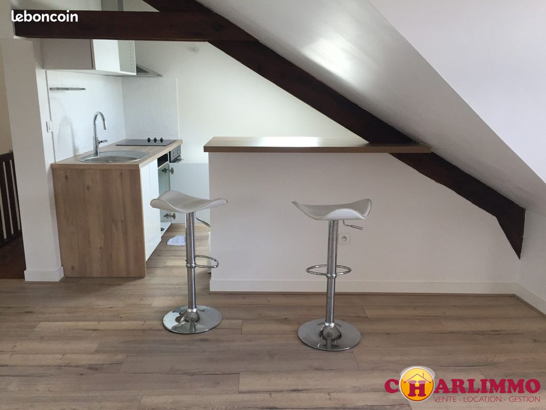 Appartement 2 pièces 28 m² · à Saint-Junien · 28 m² · 325 €/mois