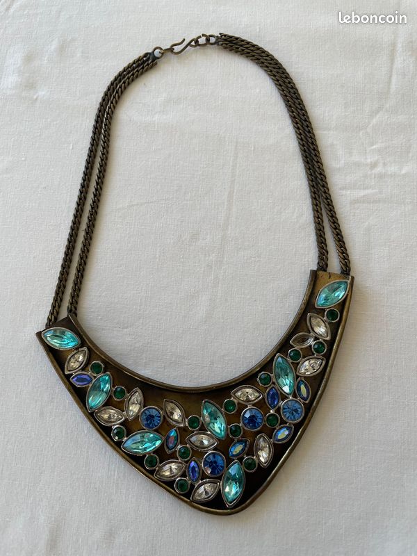 Collier de perles de strass (image 1)