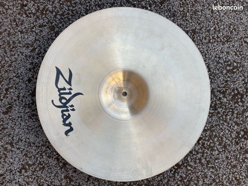 Cymbale Zildjian Avedis Thin Crash 18 (image 2)