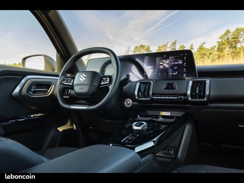 Suzuki e Vitara 174ch 61kWh Style (image 2)
