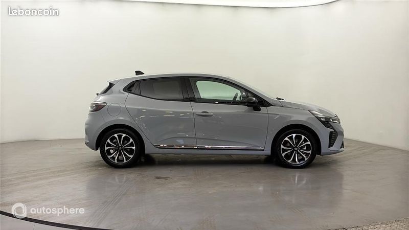 Renault Clio 1.6 E-Tech 145ch full hybrid Techno - 25 (image 4)
