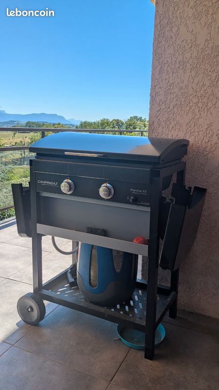 Plancha à gaz sur chariot (image 1)