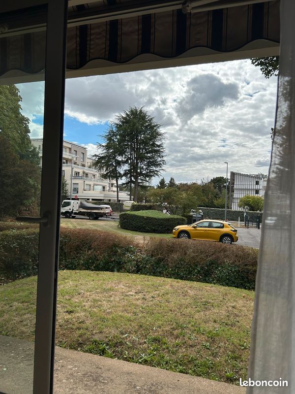 Appartement 3 pièces 63 m² · à Saint-Sébastien-sur-Loire · 62,5 m² · 155 000 €
