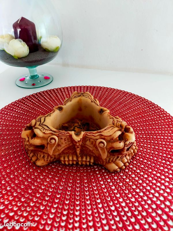 Ancien Cendrier Chinois Vintage Années 1960 - 3 Têtes De Chien Foo / Fu - Résine Lourde