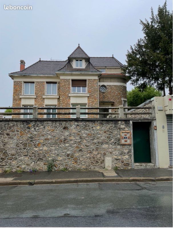 Appartement 2 pièces 28 m² · à Villeneuve-le-Roi · 28 m² · 815 €/mois