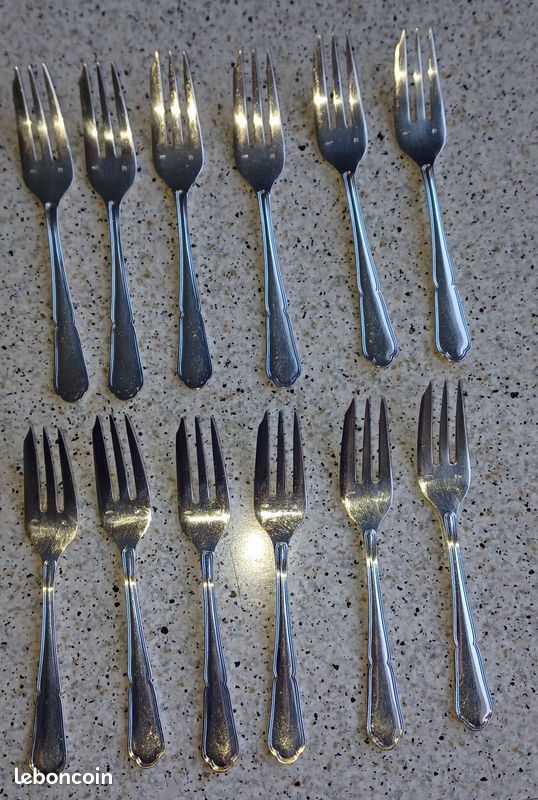 Lot De 12 Petites Fourchettes à Dessert Anciennes - Antoine Grenoble - XXème Siècle