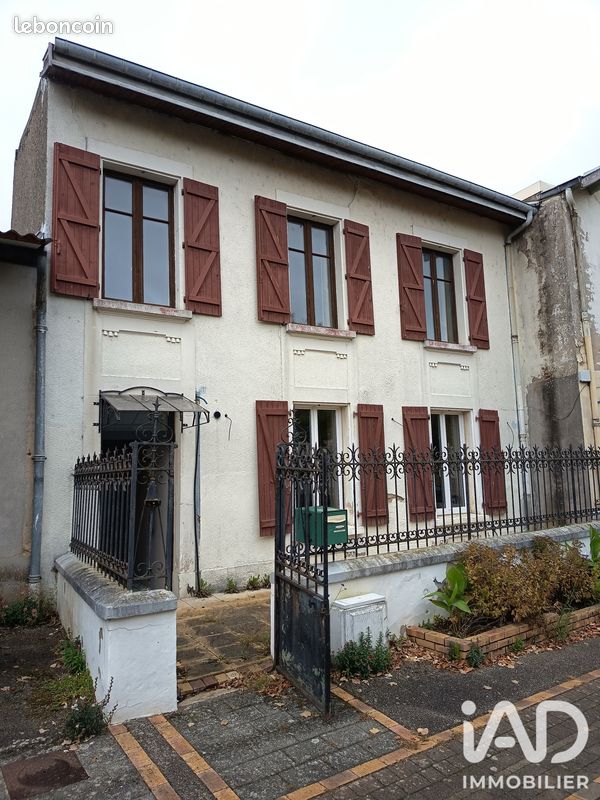 Maison 3 pièces 104 m² · à Essey-et-Maizerais · 104 m² · 126 000 €