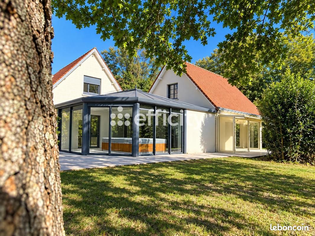Maison 7 pièces 230 m² · à Veigné · 230 m² · 575 000 €