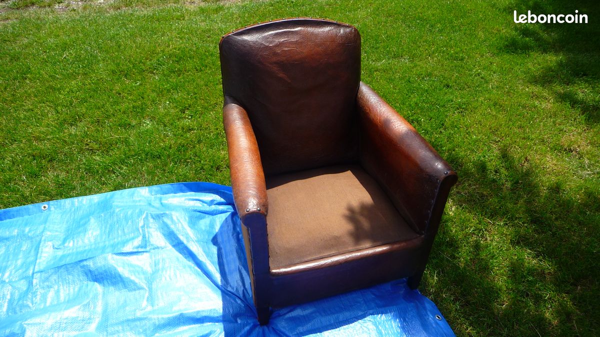 FAUTEUIL collection CLUB bois et cuir (image 2)