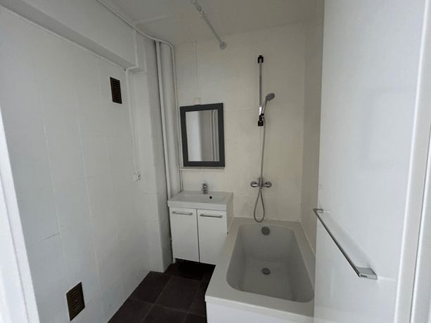 Appartement a louer  - 4 pièce(s) - 73 m2 - Surfyn