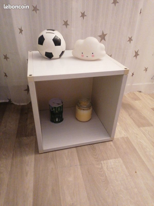 Table de coin (image 1)