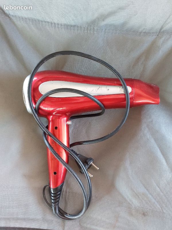 Sèche cheveux (image 1)