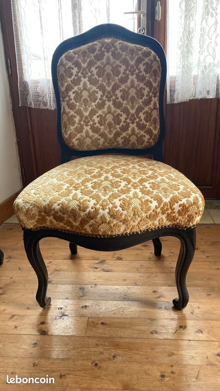 Chaise de style (image 1)