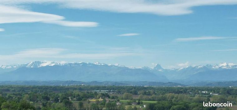 Terrain 2 550 m² Montardon