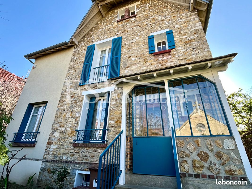 Maison 7 pièces 122 m² · à Taverny · 122 m² · 619 000 €