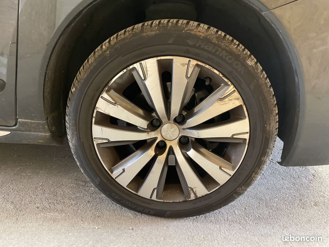 PEUGEOT 3008 1.6 THP 155 ch Allure BA (image 25)