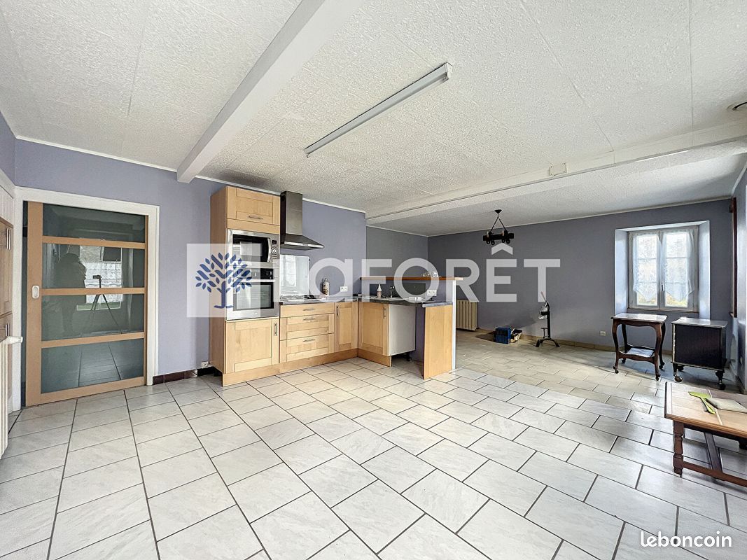 Maison 4 pièces 92 m² - Bressuire 79300 (image principale 4)