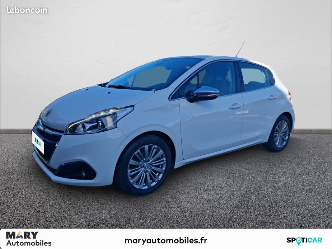 PEUGEOT 208 1.2 PureTech 110ch S&S BVM5 Allure (image 1)