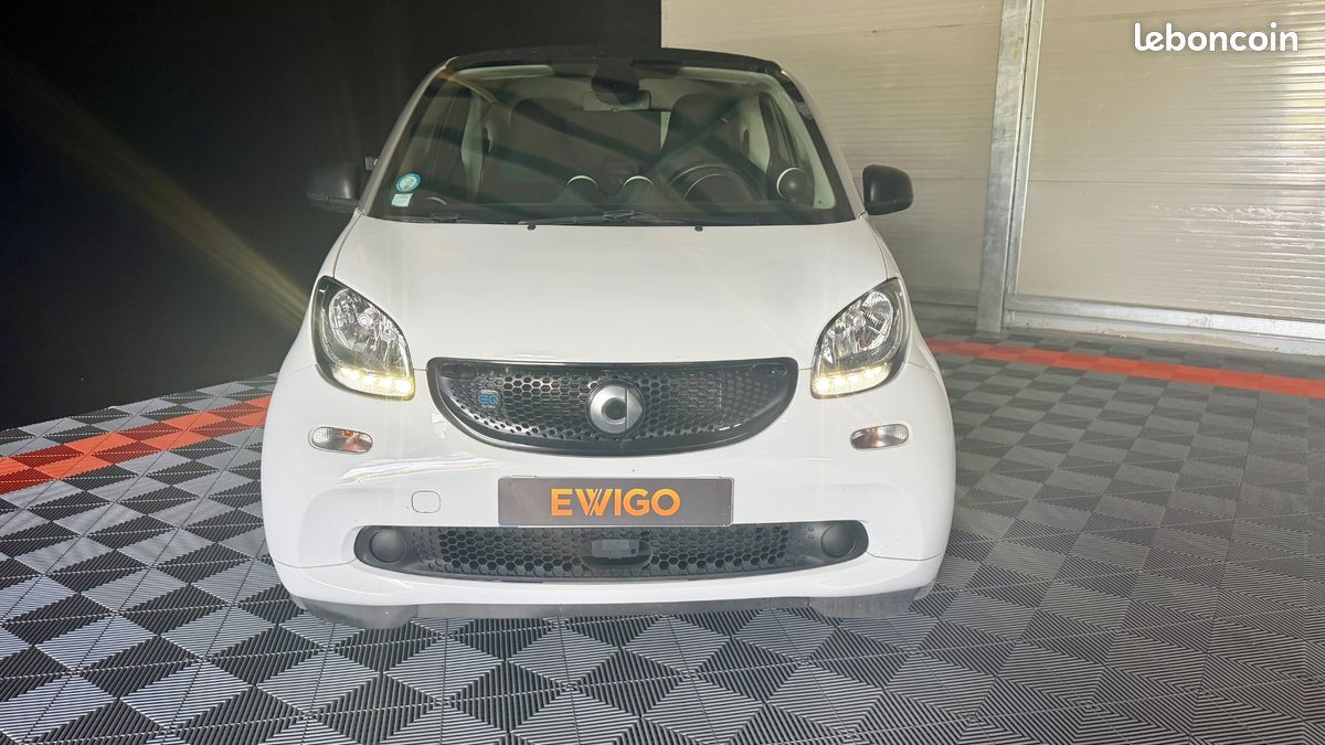 Smart fortwo electric pure 17.6kwh (image 9)