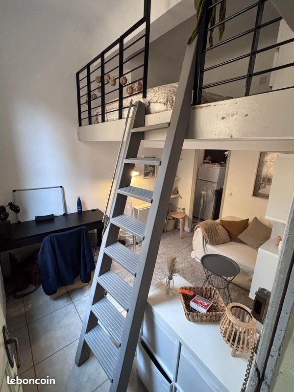 Appartement 1 pièce 17 m² · à Aix-en-Provence · 17 m² · 605 €