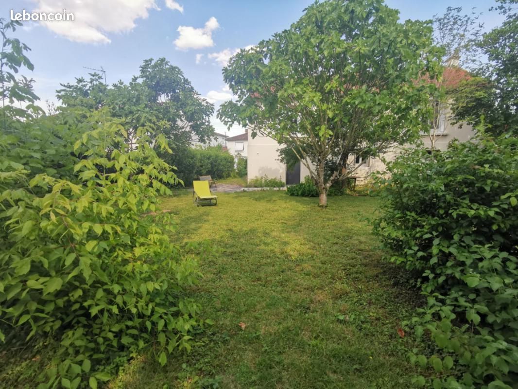 Appartement 1 pièce 130 m² - Poitiers 86000 (image principale 6)