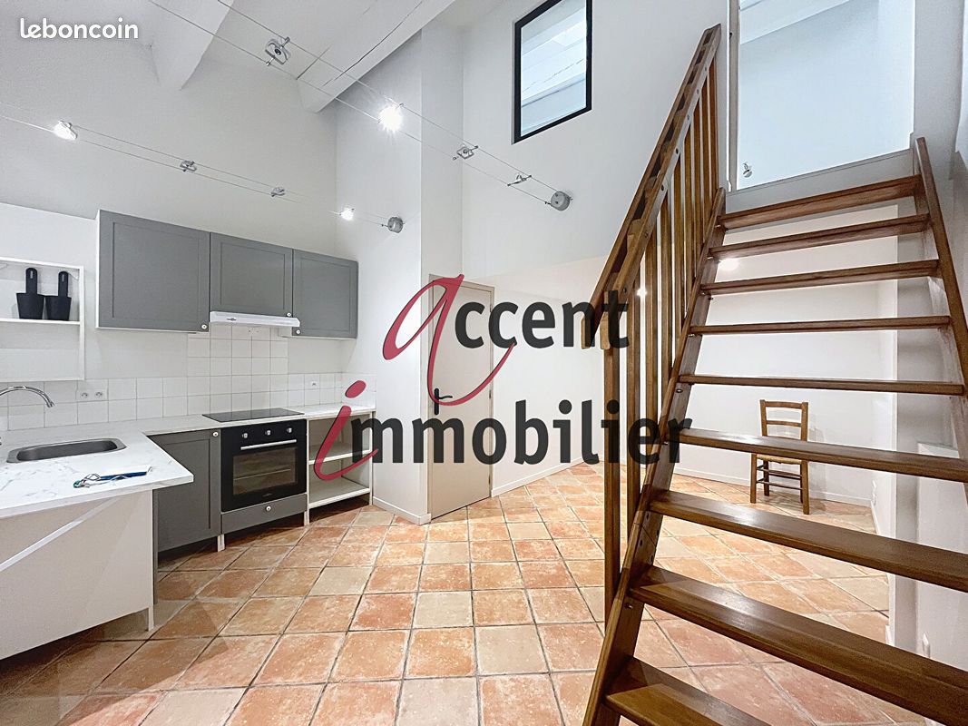 Appartement 2 pièces 30 m² · à Saint-Andiol · 30 m² · 500 €/mois