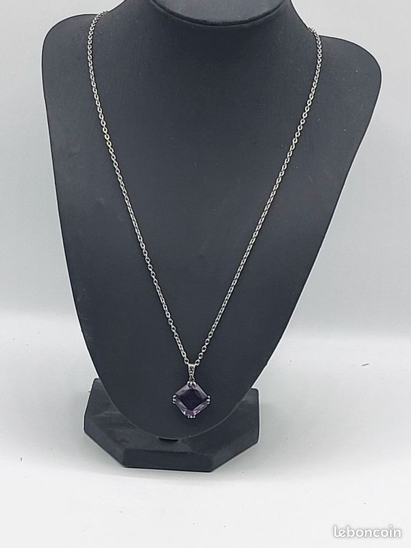 Collier Pendentif Pomme - Chaine argenté - Pierre Naturelle - Femme