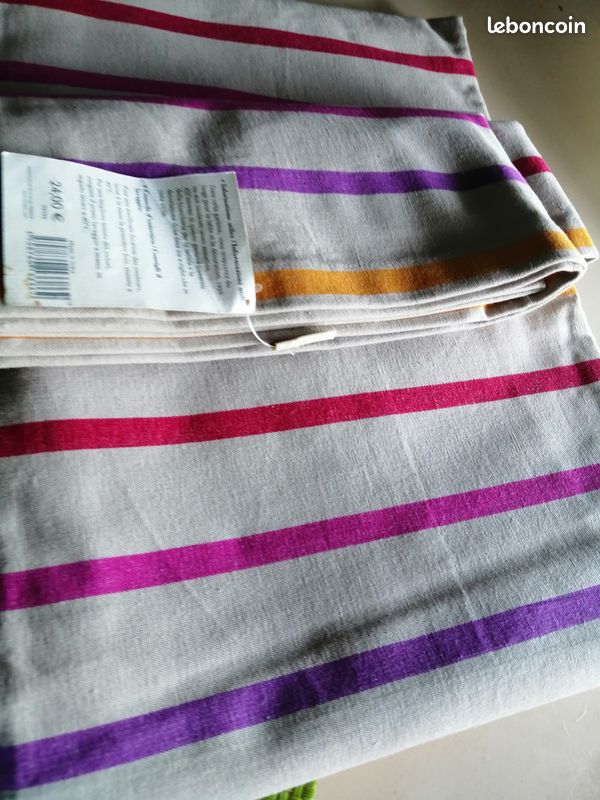 Nappe carrée a rayures (image 2)