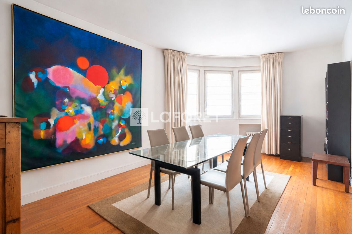 Appartement 6 pièces 159 m² · à Paris · 159 m² · 1 200 000 €