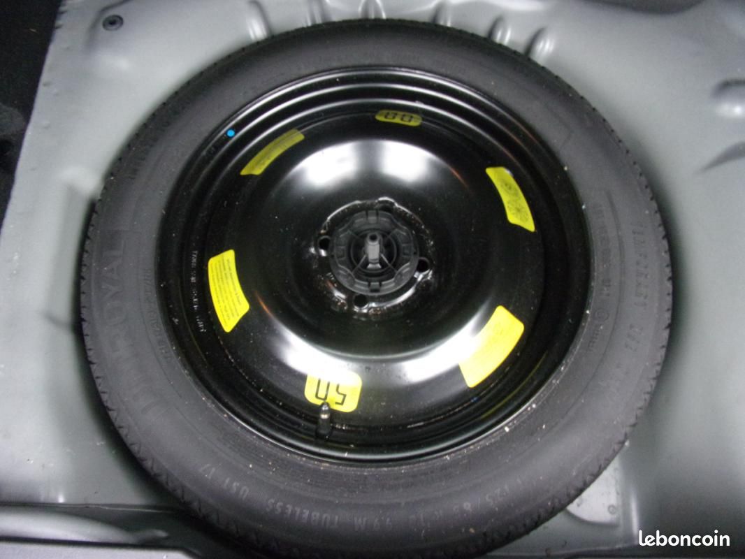 Peugeot 2008 1.6 BlueHDi 100ch BVM5 Style (image 14)