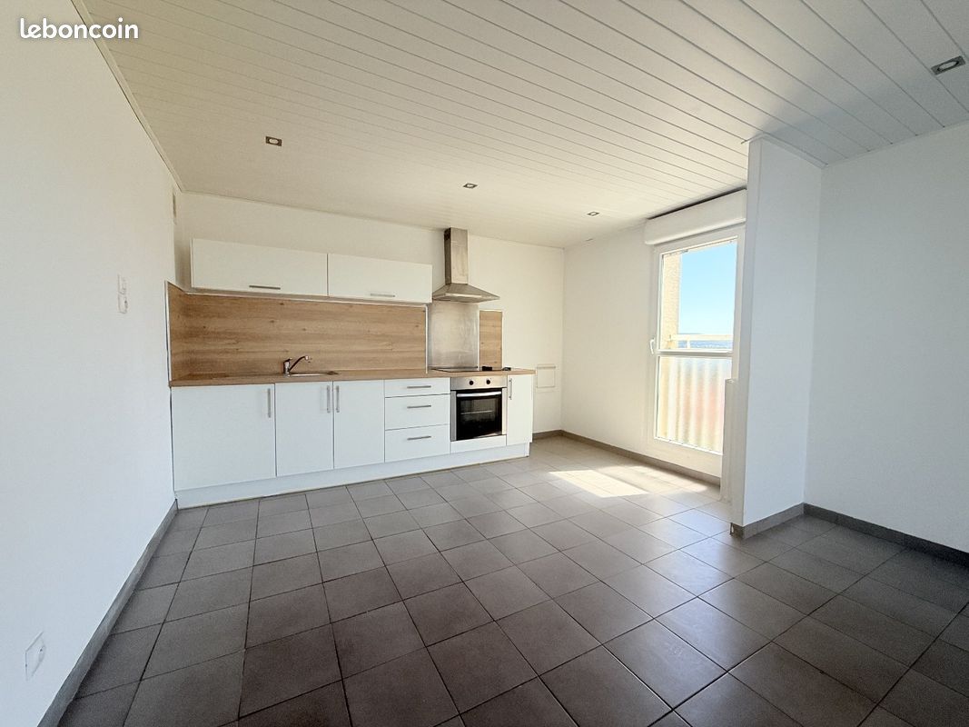 Appartement 3 pièces 65 m² · à Exincourt · 65 m² · 60 000 €