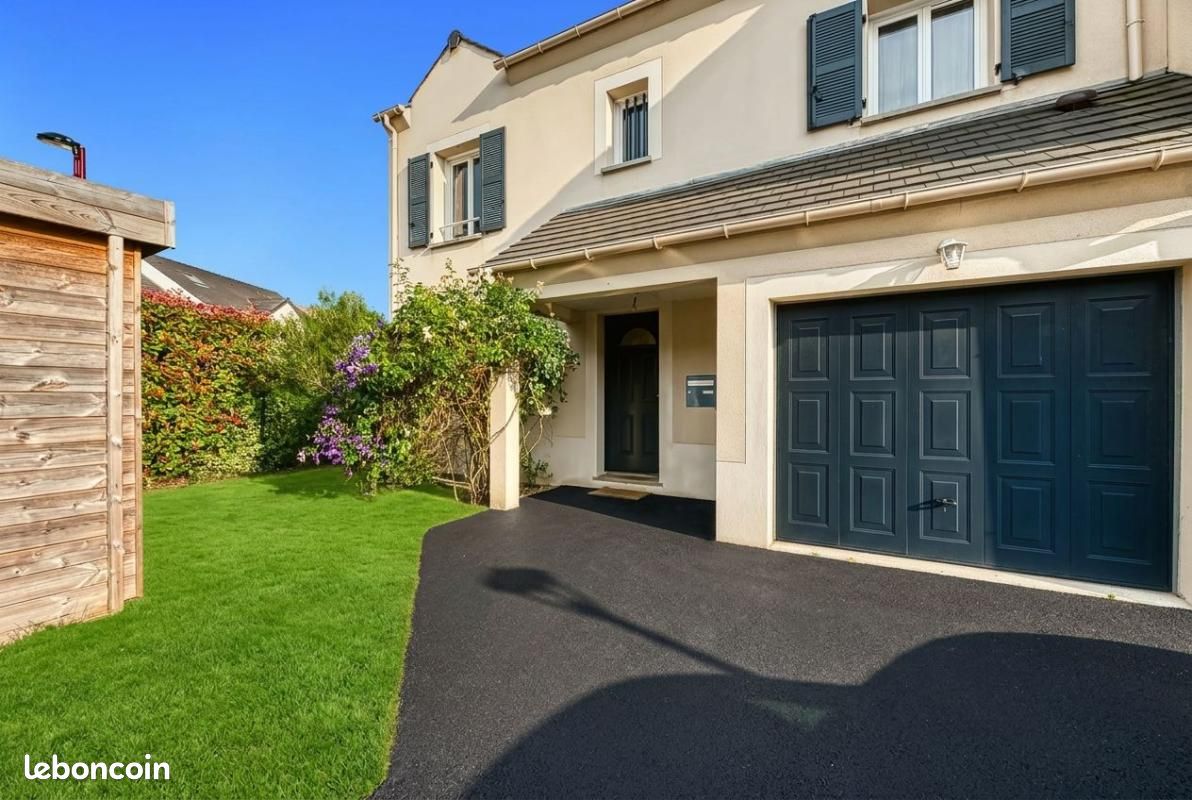 Maison 7 pièces 160 m² · à Rambouillet · 160 m² · 649 000 €