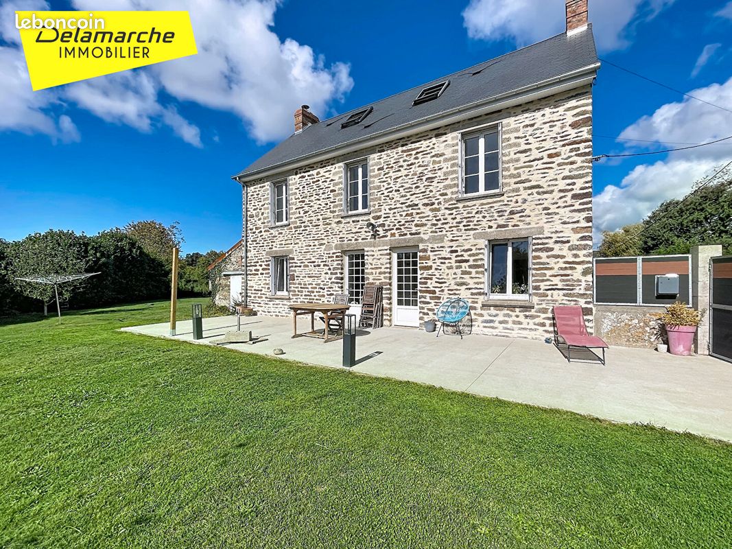 Maison 6 pièces 113 m² · à Saint-Planchers · 113 m² · 295 000 €