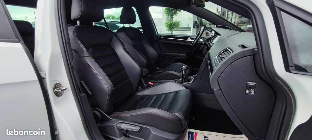 Volkswagen GOLF VII 2.0 TSI 230 CH GTI PERFORMANCE 5P*KEYLESS*FRONT ASSIST*ACC*PARK PILOT*DYNAUDIO (image 14)