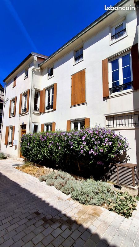 Maison 5 pièces 100 m² · à Châlons-en-Champagne · 100 m² · 235 000 €