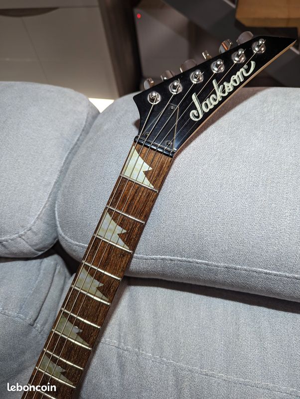Guitare Electrique Jackson JS30 (upgrade Duncan) (image 3)