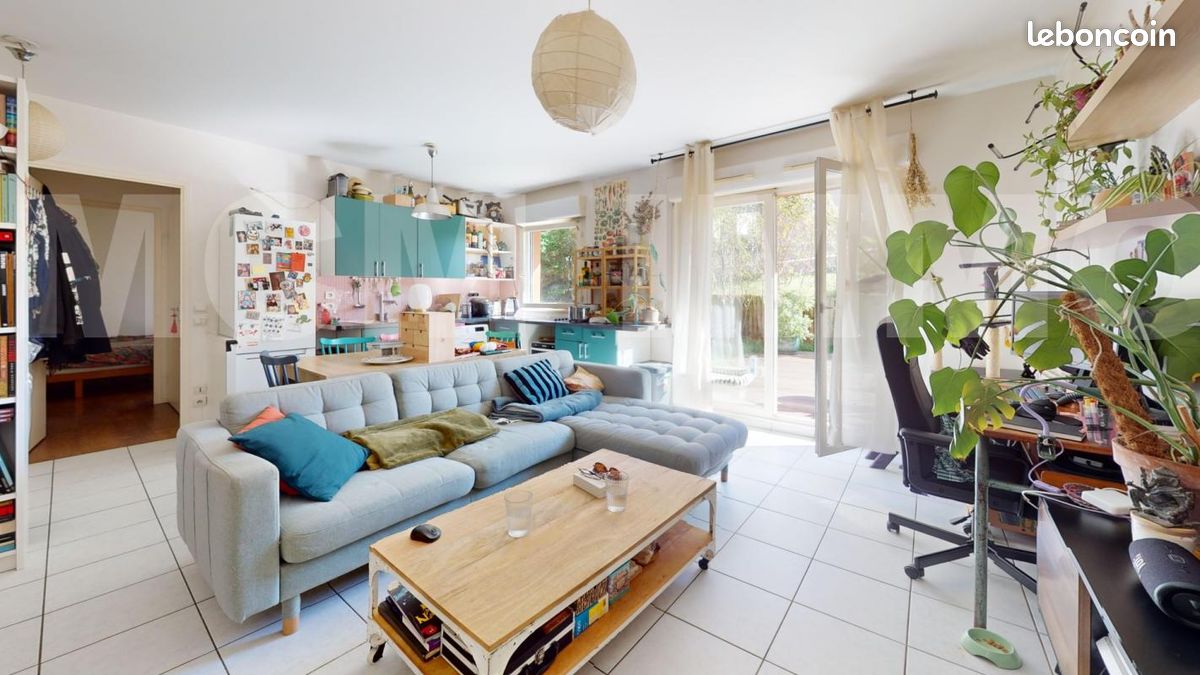 Appartement 2 pièces 44 m² · à Montreuil · 44 m² · 345 000 €