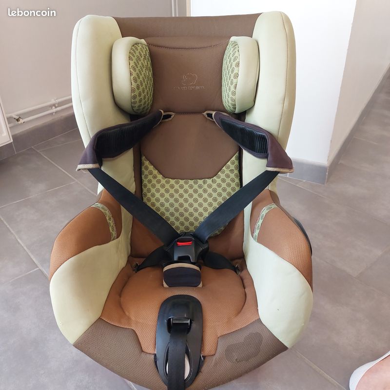 Siège auto Pivotant Axiss Bébé Confort (image 12)