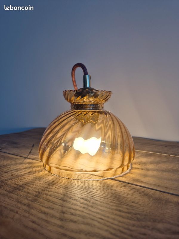 Lampe Eugénie ambrée (image 6)