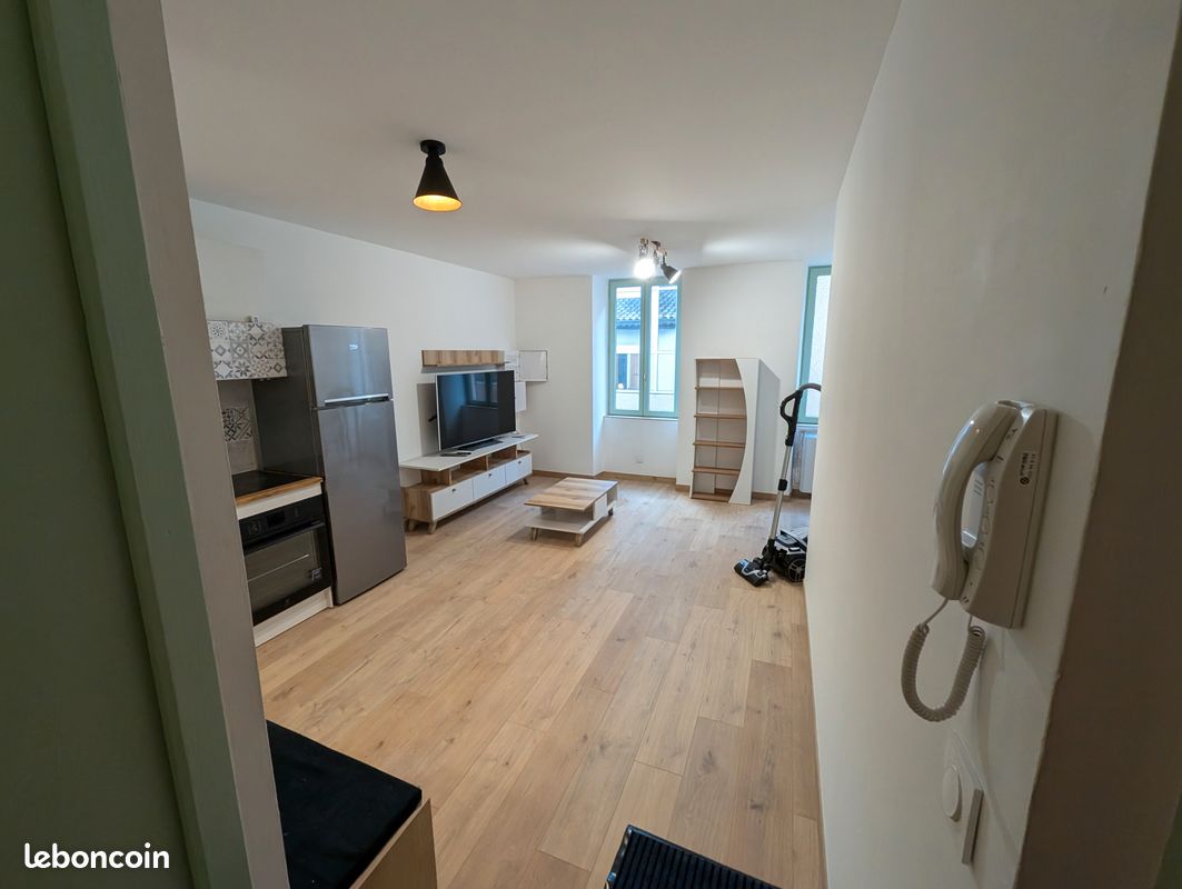 Appartement 2 pièces 40 m² · à Privas · 40 m² · 535 €/mois