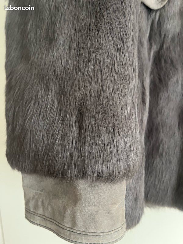 Manteau en fourrure de lapin grise (image 2)