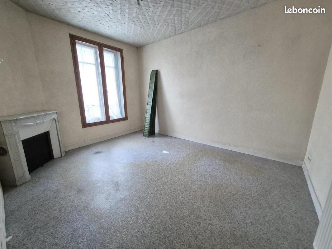 Local commercial 92 m² · à Maisse · 92 m² · 179 000 €