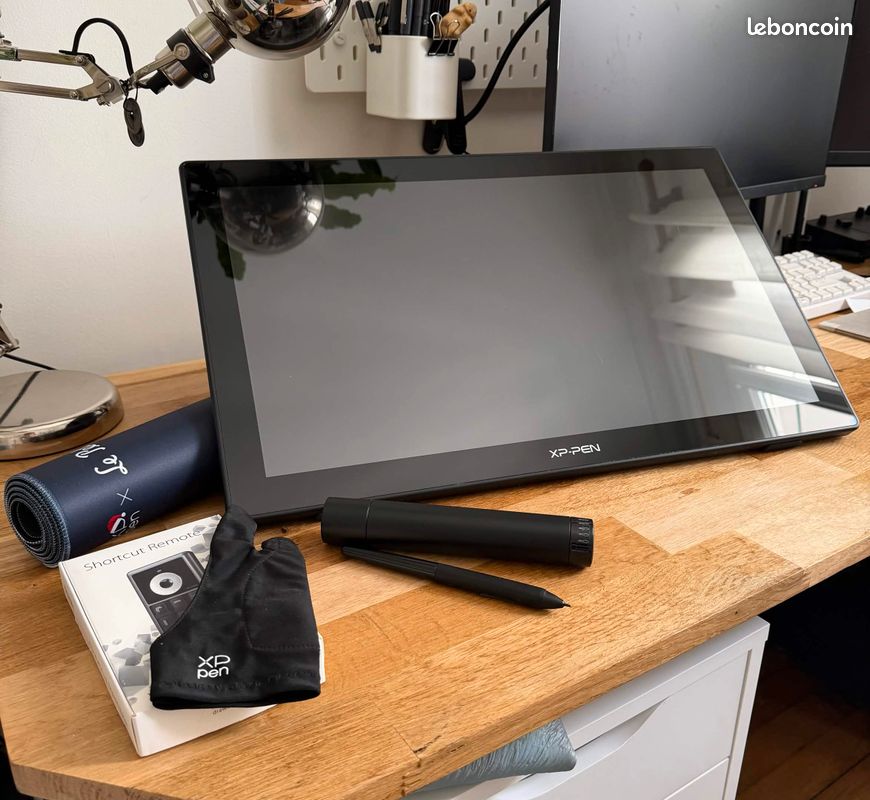Tablette XPPEN 22 (2nd Gen) + accessoires (image 1)