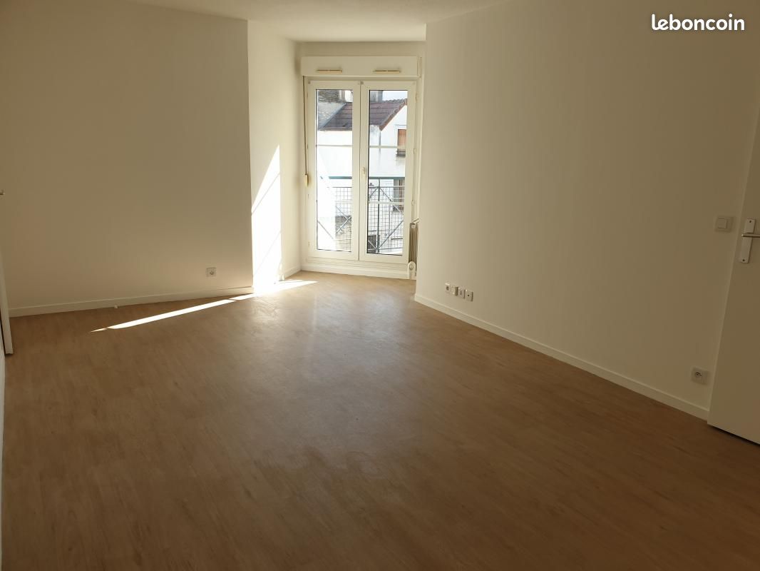 Appartement 2 pièces 43 m² · à Melun · 43 m² · 735 €/mois