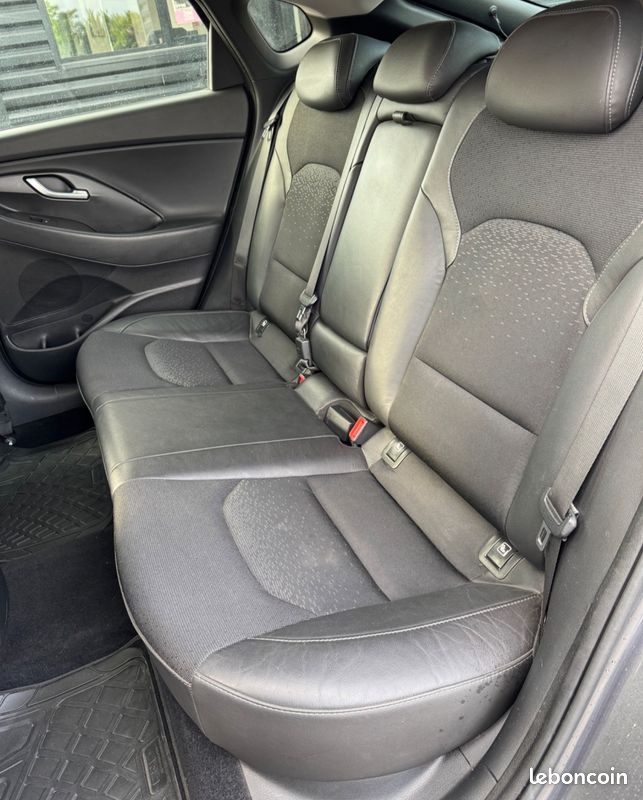 HYUNDAI I30 FASTBACK 1.4 T-GDI 140Ch CREATIVE - SUIVI CONSTRUCTEUR - ATTELAGE - CARPLAY (image 10)