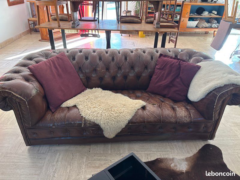Vend Chesterfield en état (image 1)